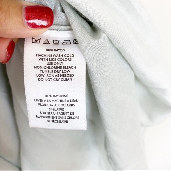 Kimchi Blue Petunia Gauze Flutter Sleeve Romper M - Picture 3 of 6